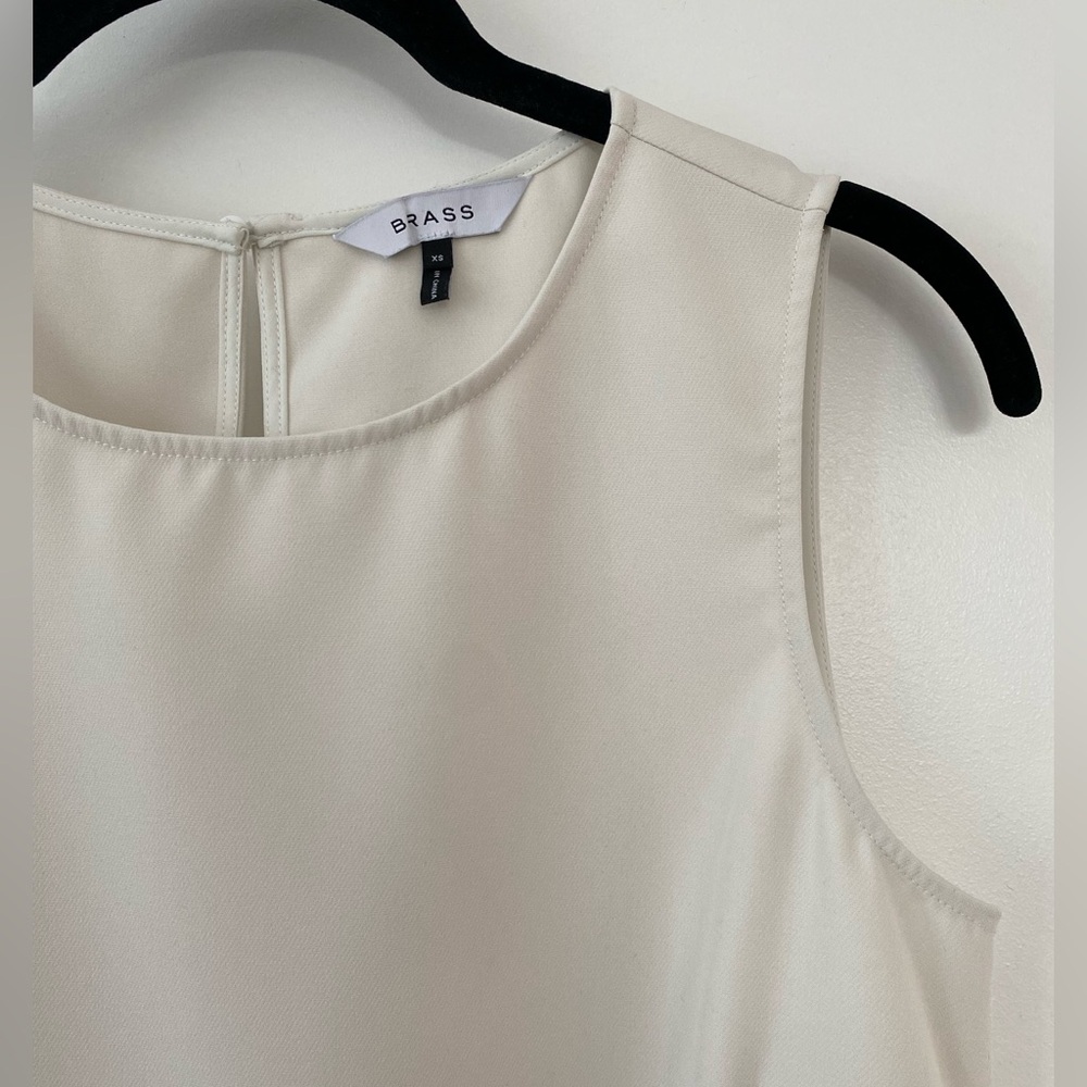 NWOT Brass Clothing High Neck Shell in XS - Picture 2 of 4
